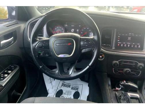 2018 Dodge Charger SXT