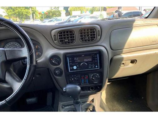 2004 Chevrolet Trailblazer LS