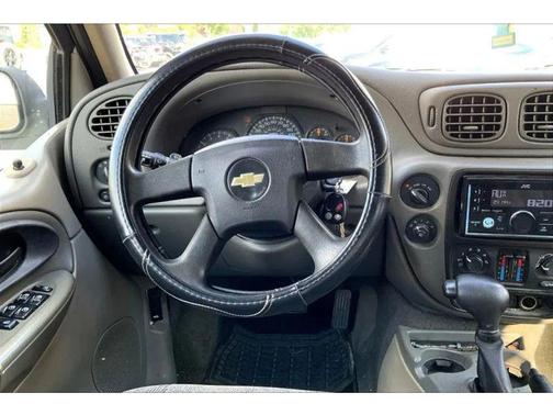 2004 Chevrolet Trailblazer LS