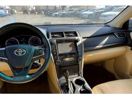 2017 Toyota Camry XLE