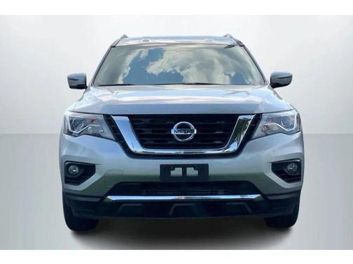 2019 Nissan Pathfinder SL