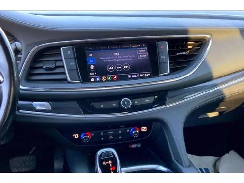 2021 Buick Enclave AWD Essence