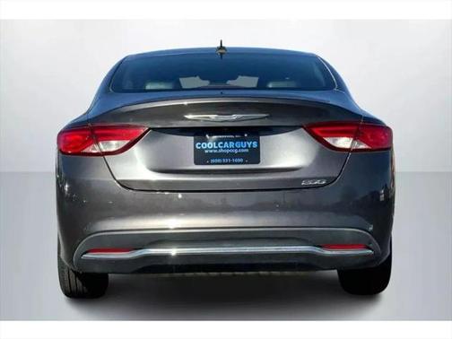 2017 Chrysler 200 Limited
