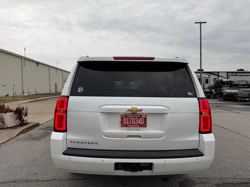 2017 Chevrolet Suburban LT