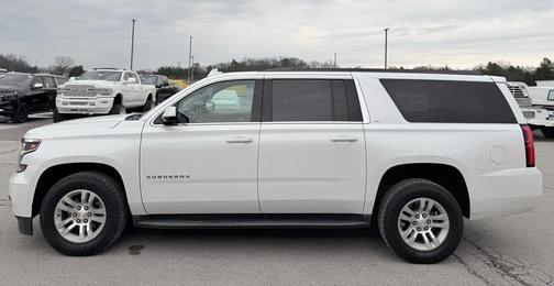 2017 Chevrolet Suburban LT