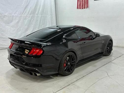 BLACK 2020 Ford Shelby GT500 Base