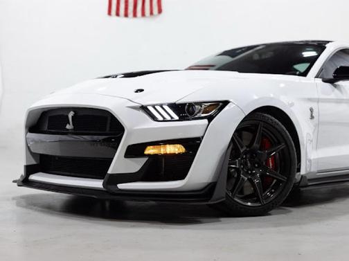2021 Ford Shelby GT500 Base
