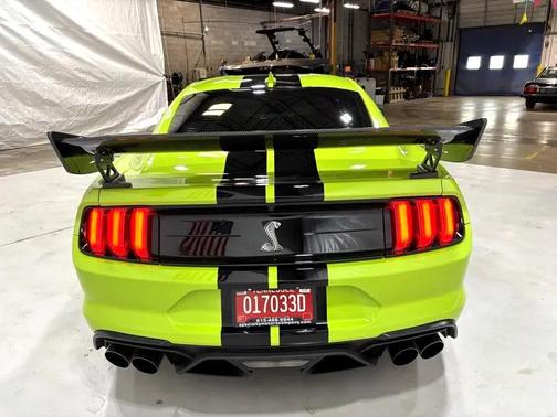 2020 Ford Shelby GT500 Base