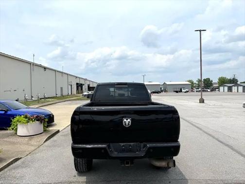 2014 RAM 3500 Laramie Crew Cab SWB 4WD