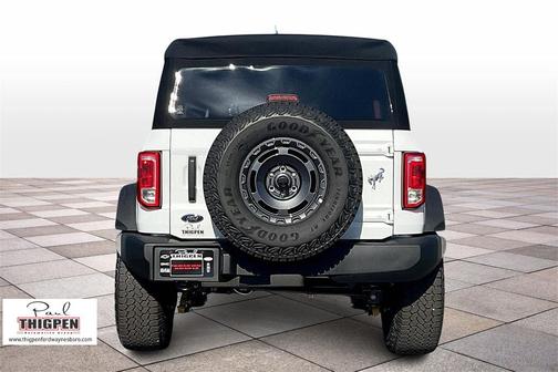 2025 Ford Bronco Base