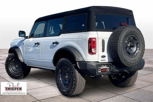 2025 Ford Bronco Base