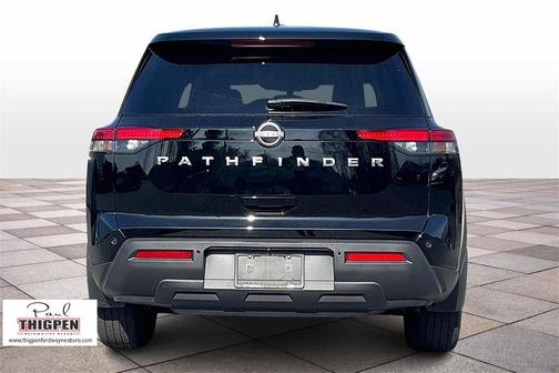 2024 Nissan Pathfinder S FWD