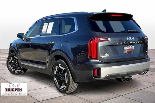 2023 Kia Telluride S