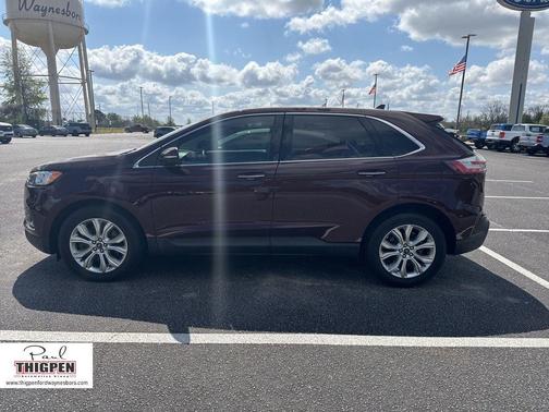 Burgundy Velvet Metallic Tinted Clearcoat 2021 Ford Edge Titanium