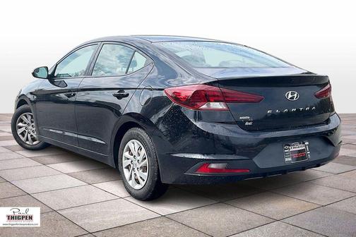 2020 Hyundai ELANTRA SE