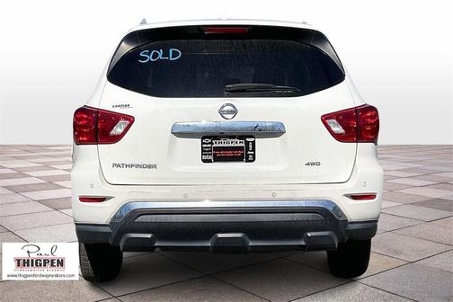 2019 Nissan Pathfinder S