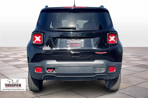 2023 Jeep Renegade Trailhawk