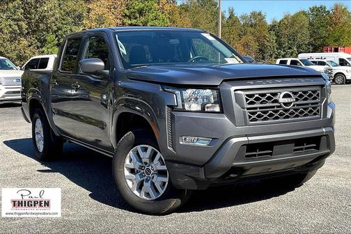 2024 Nissan Frontier SV