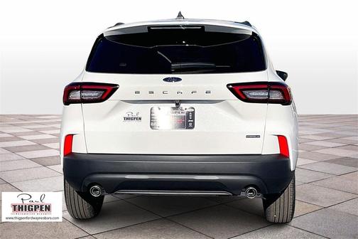 2026 Ford Escape ST-Line Select