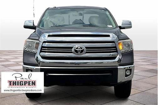 2017 Toyota Tundra SR5