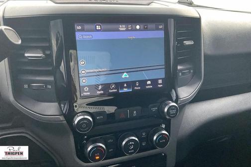 2022 RAM 3500 Tradesman Crew Cab 4x4 6'4' Box