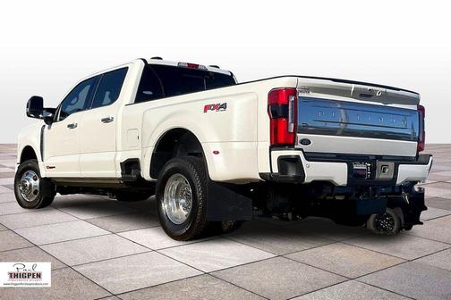 2025 Ford F-350 Platinum