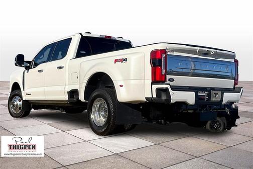 2025 Ford F-350 Platinum