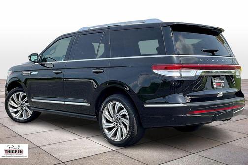 2022 Lincoln Navigator Reserve