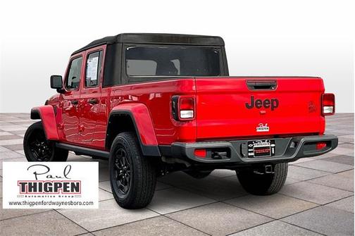 2022 Jeep Gladiator Sport