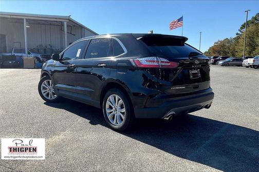 2021 Ford Edge Titanium