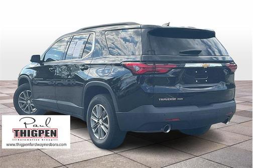 2022 Chevrolet Traverse LT Cloth