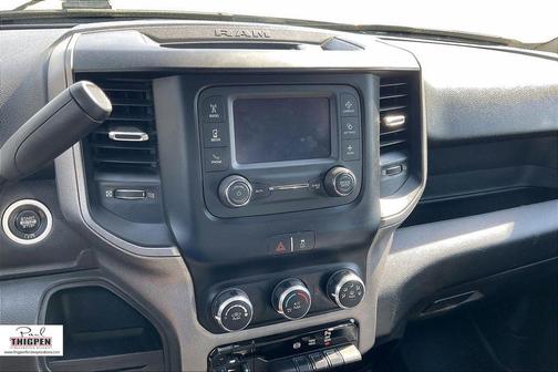 2019 RAM 2500 Tradesman Crew Cab 4x4 6'4' Box