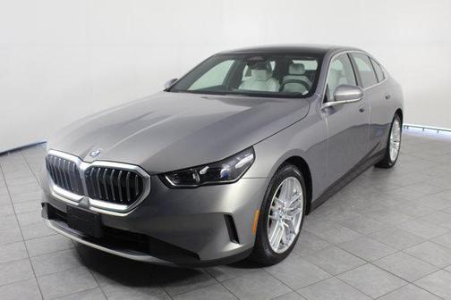 2024 BMW 540 i xDrive
