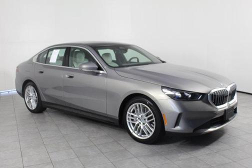 2024 BMW 540 i xDrive