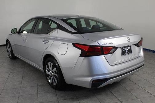 2020 Nissan Altima S FWD