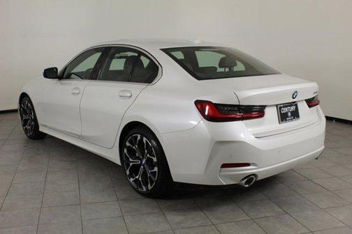 2025 BMW 330 i