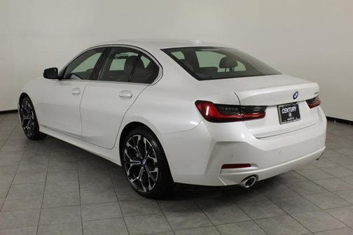 2025 BMW 330 i