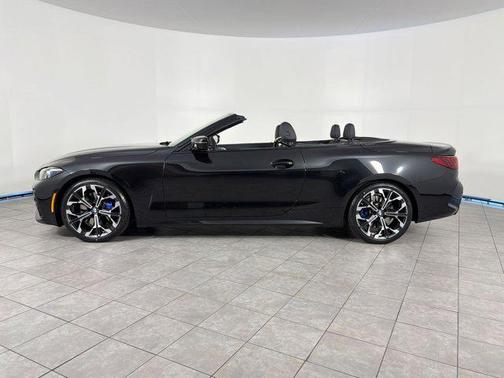 Black Sapphire Metallic 2026 BMW M440 i