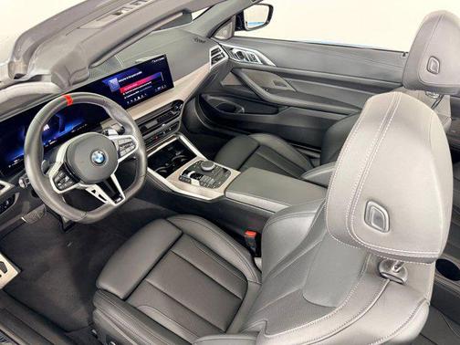 Black Sapphire Metallic 2026 BMW M440 i