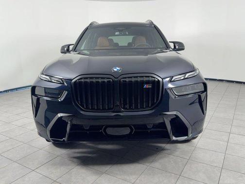2026 BMW X7 M60i