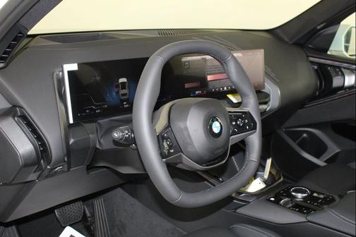 Mineral White Metallic 2026 BMW X3 30 xDrive