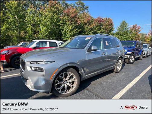 2025 BMW X7 xDrive40i