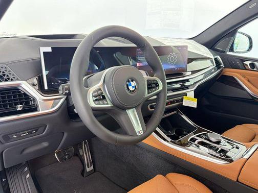 Manhattan Green Metallic 2026 BMW X5 xDrive40i