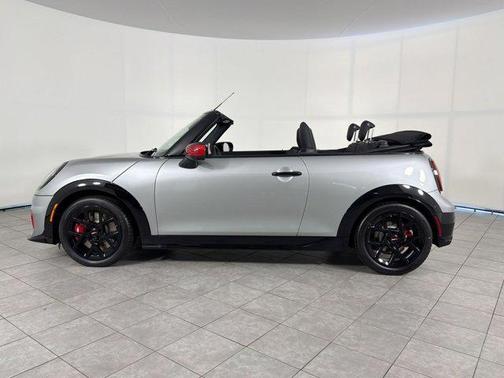 Melting Silver III 2026 MINI Convertible Cooper