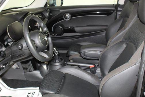 2023 MINI Hardtop Cooper