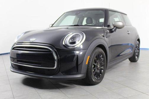 2023 MINI Hardtop Cooper
