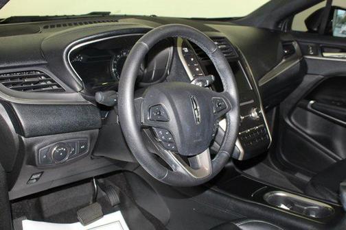 2019 Lincoln MKC Standard