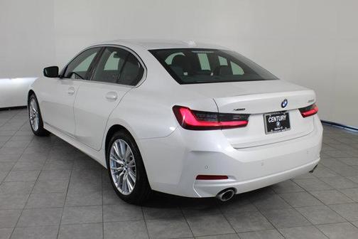 2024 BMW 330 i xDrive