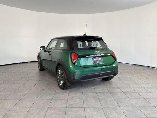 British Racing Green IV Met 2026 MINI Hardtop Cooper S