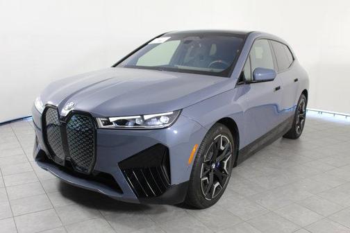 2025 BMW iX M60